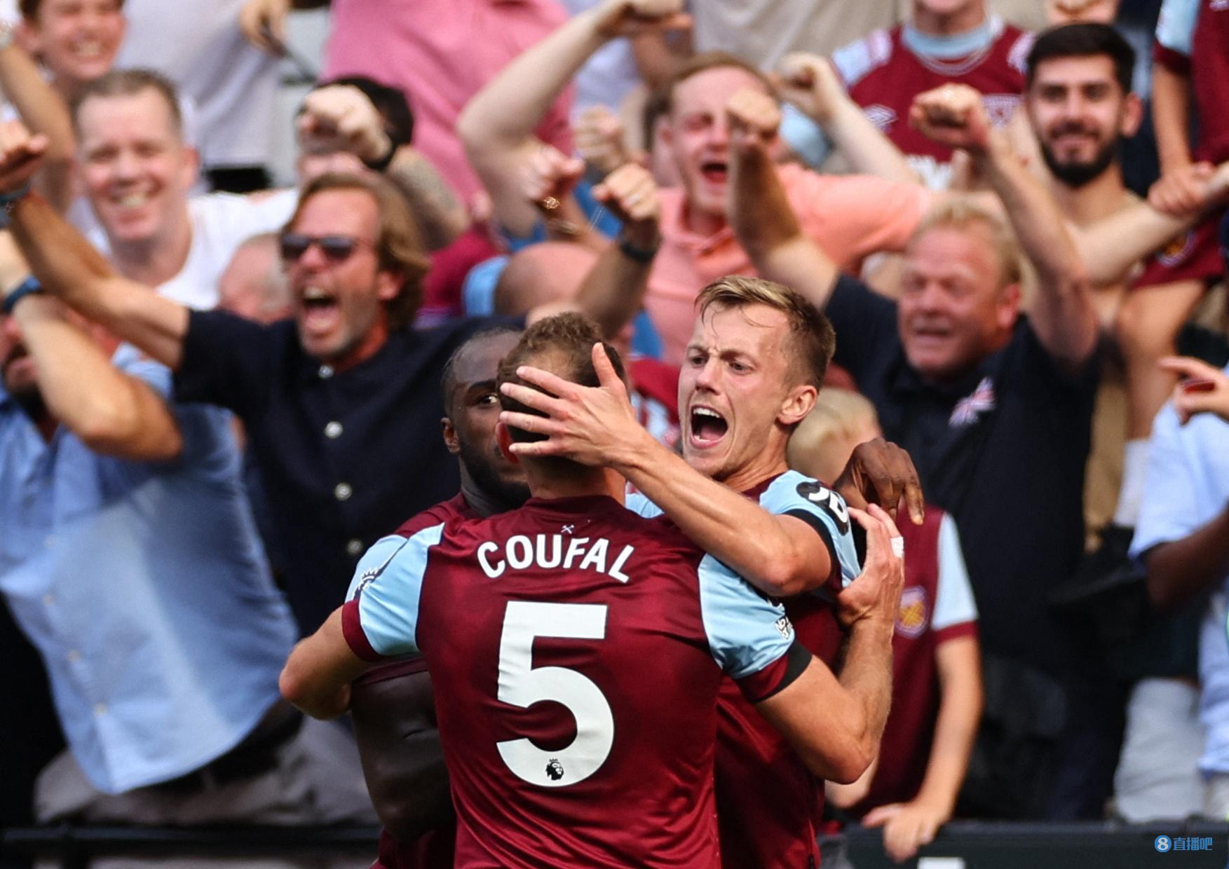 在绿茵场上 在绿茵场上