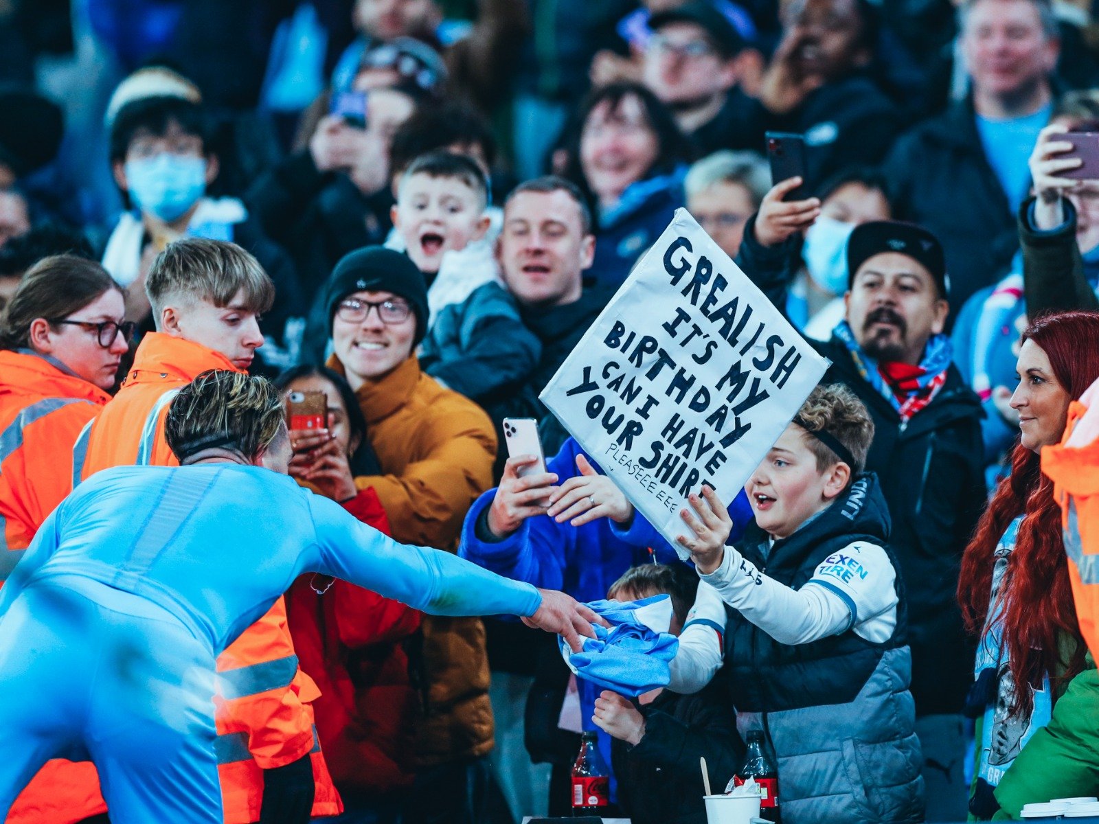 尽管他的表 尽管他的表